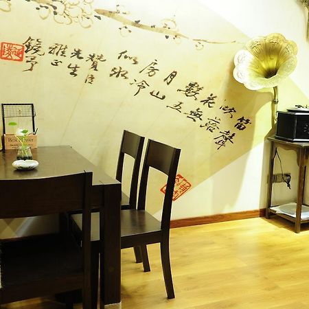 Fenghuang Poshan Inn เฟิ่งหวง ภายนอก รูปภาพ