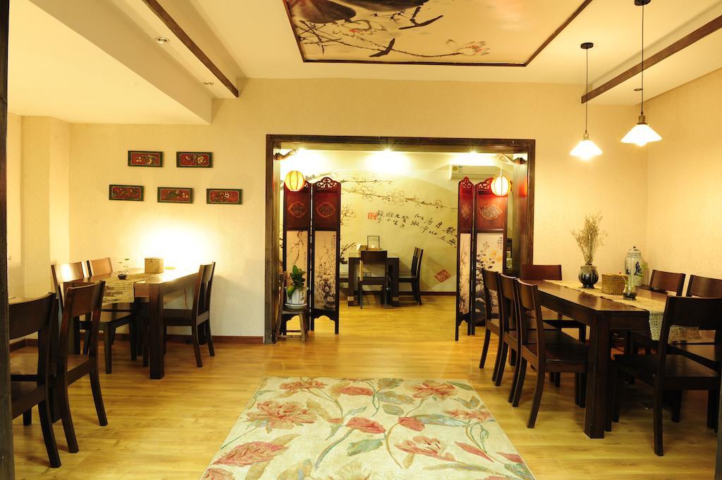Fenghuang Poshan Inn เฟิ่งหวง ภายนอก รูปภาพ