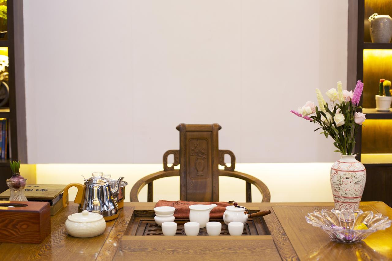 Fenghuang Poshan Inn เฟิ่งหวง ภายนอก รูปภาพ