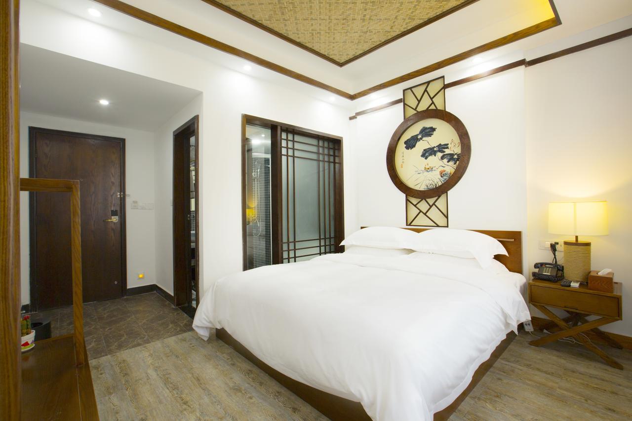 Fenghuang Poshan Inn เฟิ่งหวง ภายนอก รูปภาพ