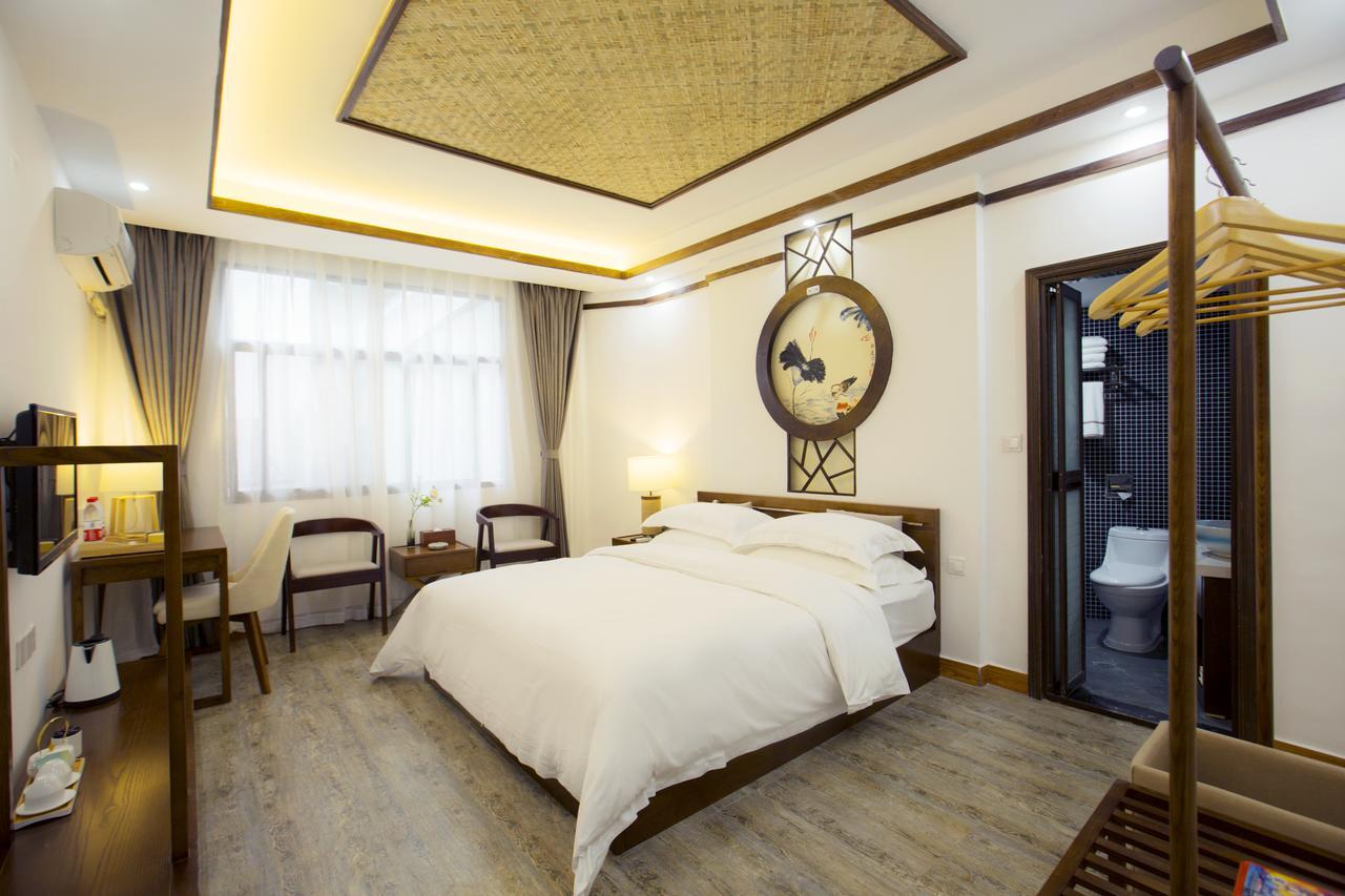 Fenghuang Poshan Inn เฟิ่งหวง ภายนอก รูปภาพ